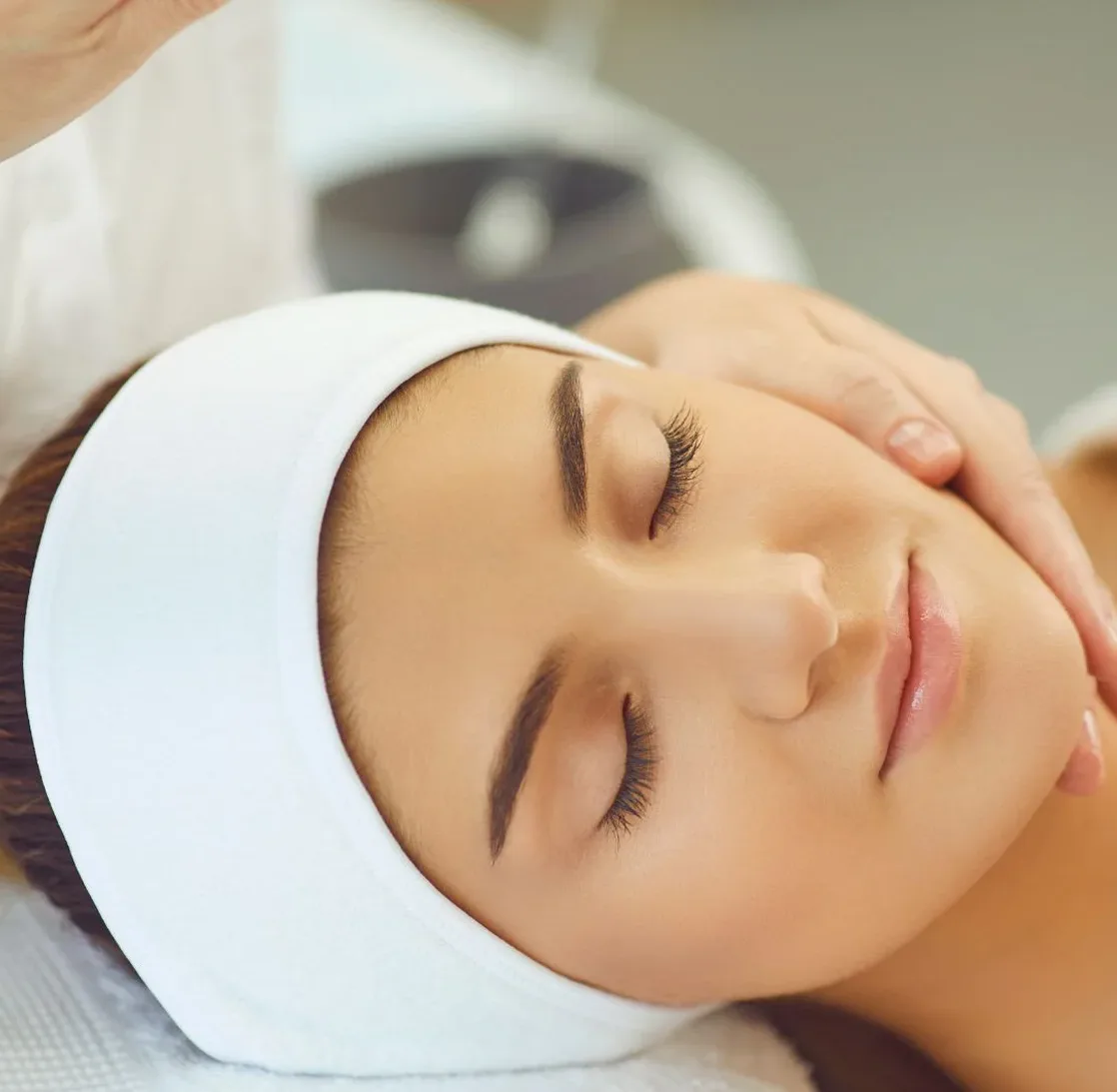 RF-ლიფტინგი RF Lifting (Radiofrequency Skin Tightening)